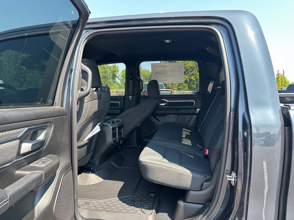 New 2026 RAM 1500 Big Horn AWD/4WD image 13