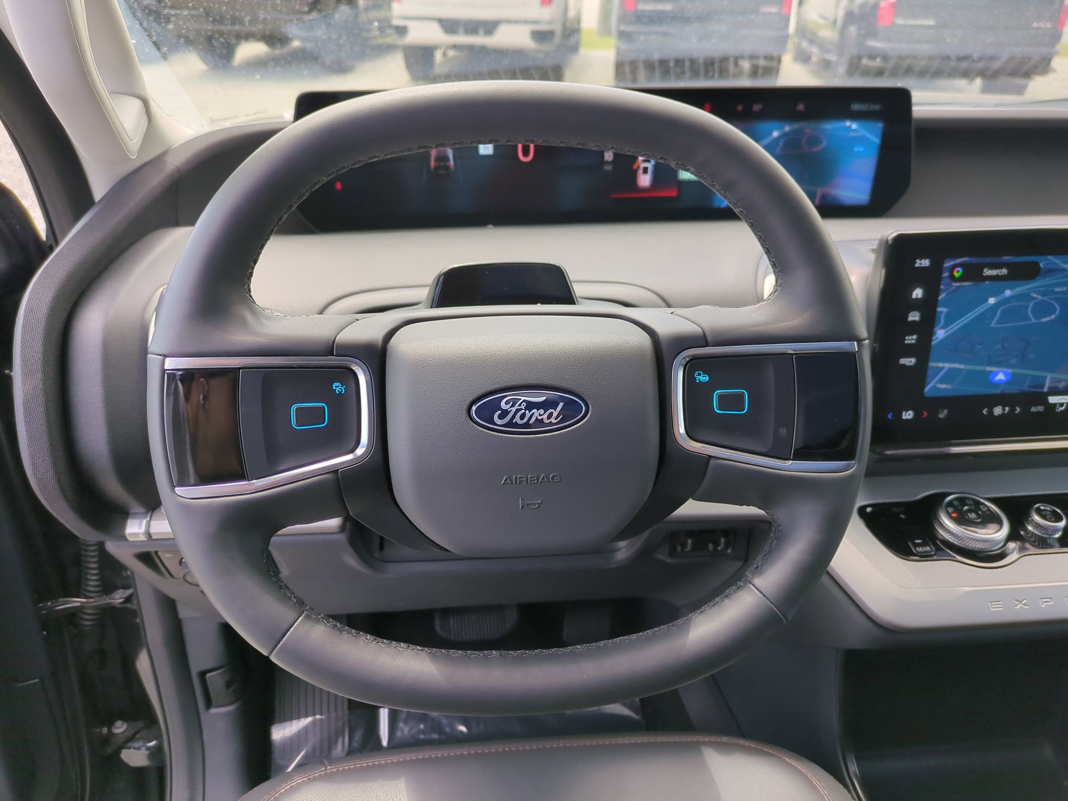 Used 2025 Ford Expedition Active AWD/4WD image 18