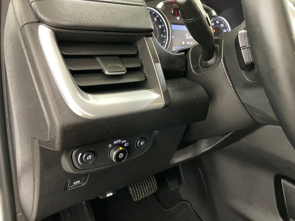 Certified 2024 GMC Terrain SLT AWD/4WD image 26