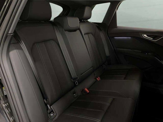 Used 2024 Audi Q4 e-tron Premium w/ Convenience Package image 79