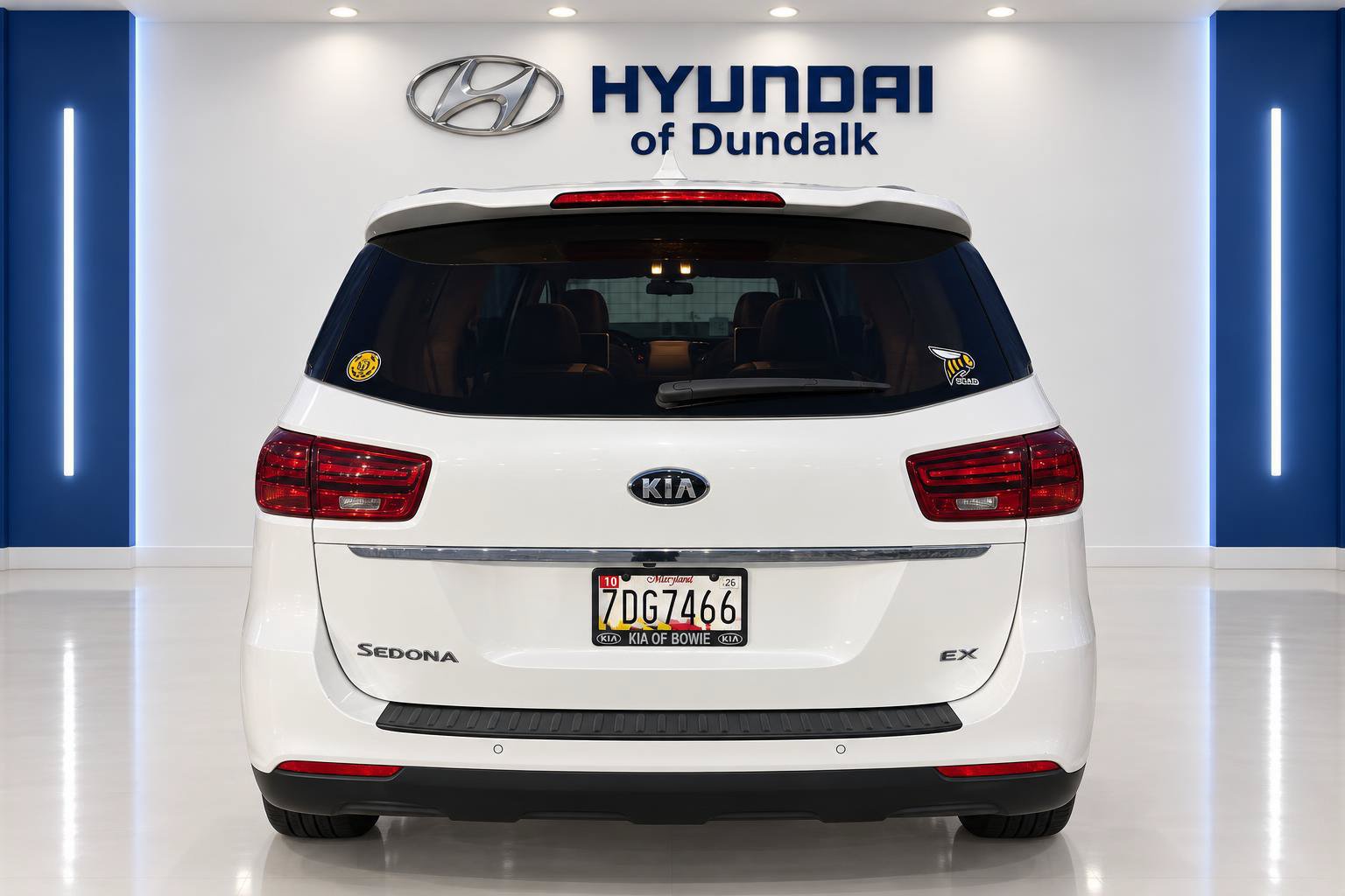Used 2019 Kia Sedona EX FWD image 6