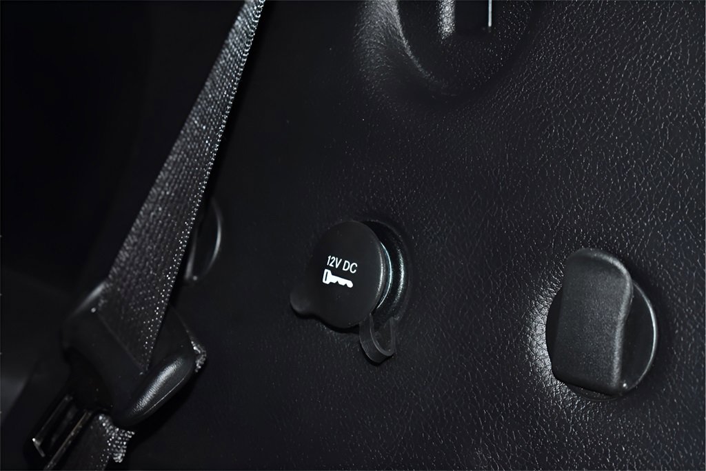 Used 2025 Dodge Durango R/T image 32