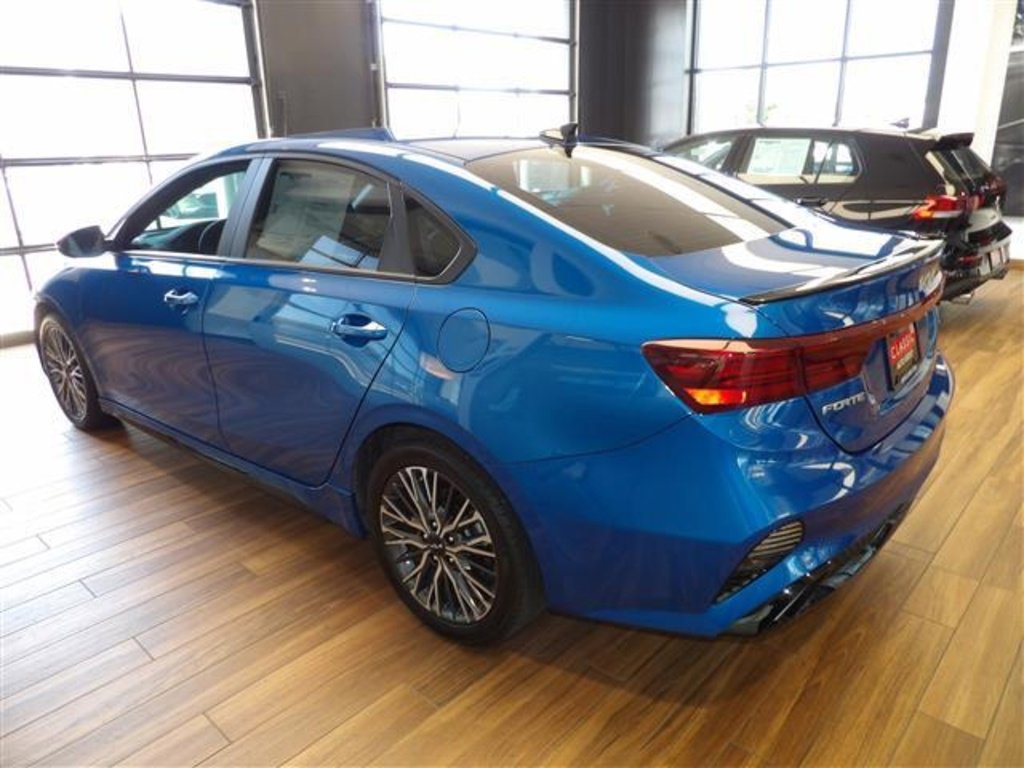 Used 2023 Kia Forte GT-Line w/ GT-Line Premium Package image 8