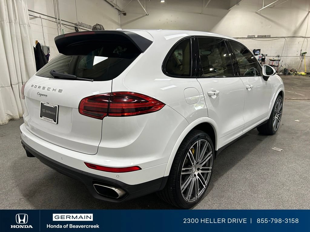 Used 2017 Porsche Cayenne AWD/4WD image 8