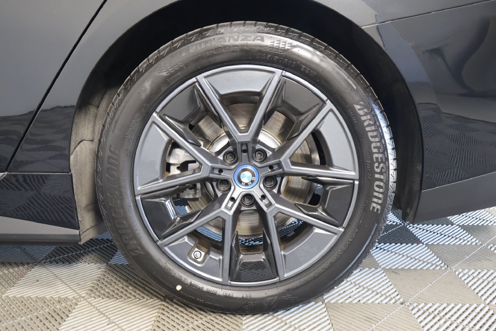 Certified 2024 BMW i4 eDrive35 w/ Premium Package RWD image 8