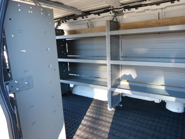 Used 2023 GMC Savana 2500 4.3L V6 GAS*2500*135 WB*FACTO w/ Driver Convenience Package image 18