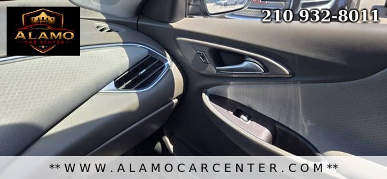 Used 2020 Chevrolet Malibu LT FWD image 39