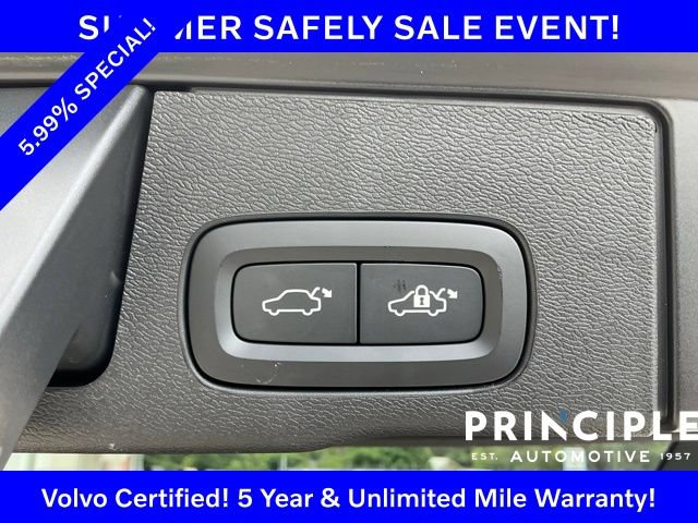 Certified 2023 Volvo XC60 B5 Plus w/ Protection Package Premier FWD image 29