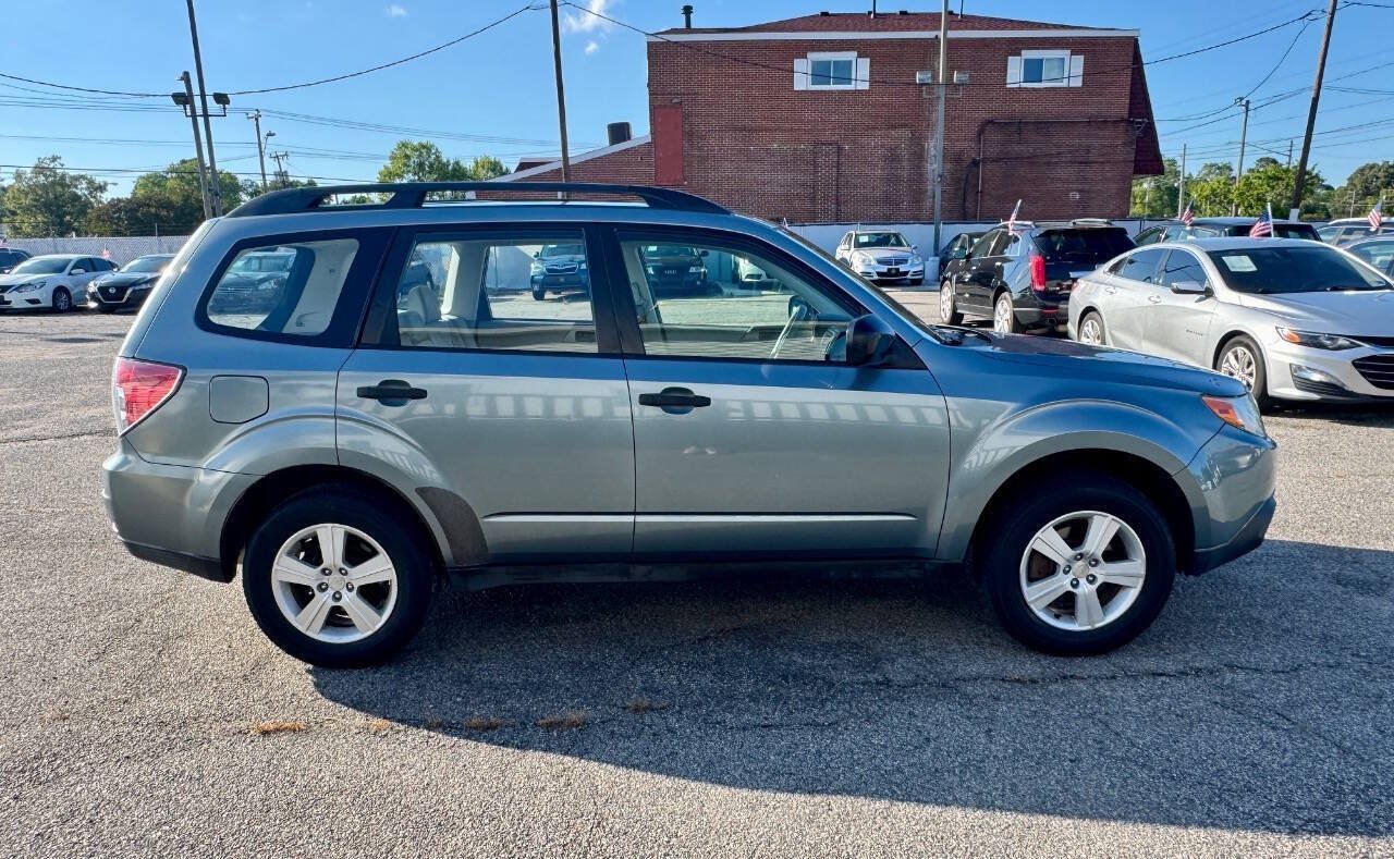 Used 2010 Subaru Forester 2.5X AWD/4WD image 4