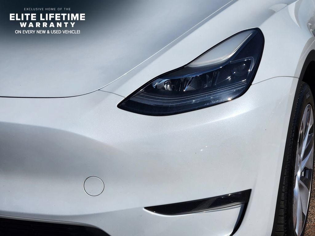 Used 2024 Tesla Model Y Long Range AWD/4WD image 8