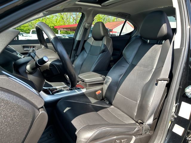 Used 2017 Acura TLX V6 w/ Technology Package FWD image 10