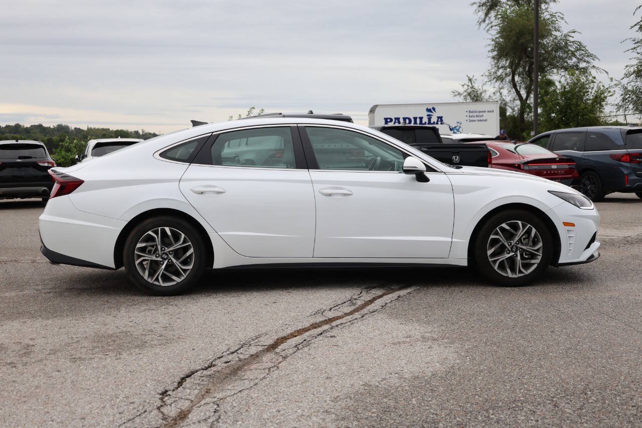 Used 2020 Hyundai Sonata SEL w/ Convenience Package FWD image 7