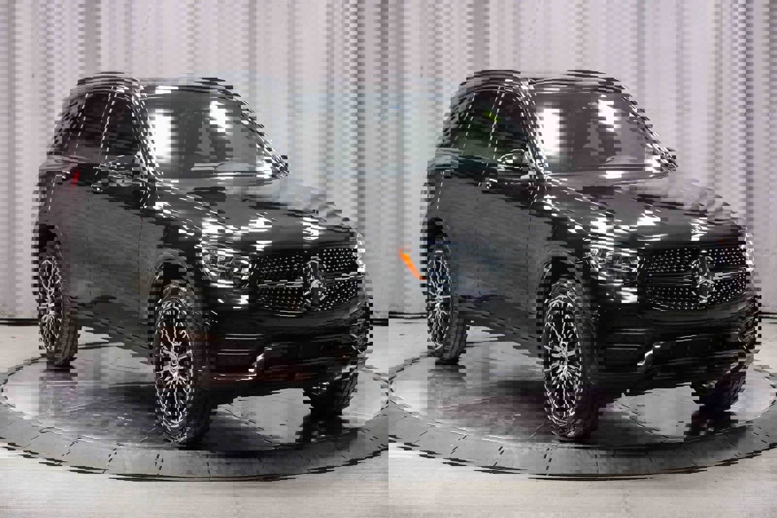 Certified 2022 Mercedes-Benz GLC 300 image 5