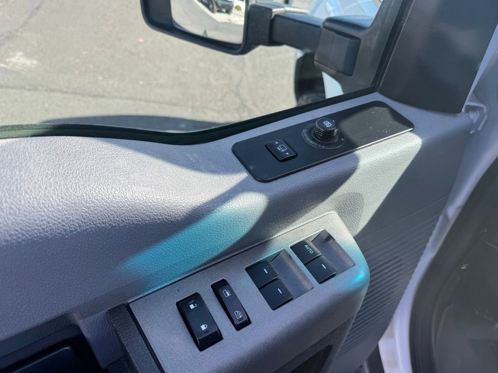 Used 2012 Ford F250 XLT w/ XLT Premium Pkg image 20