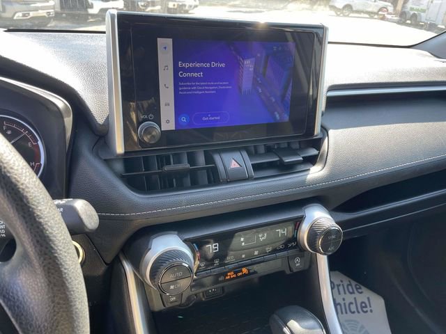 Used 2024 Toyota RAV4 XLE image 21