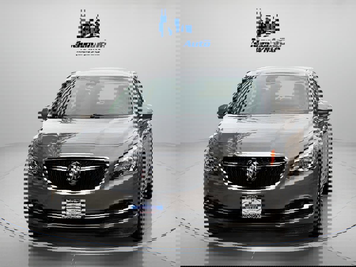 Used 2019 Buick LaCrosse Premium image 8