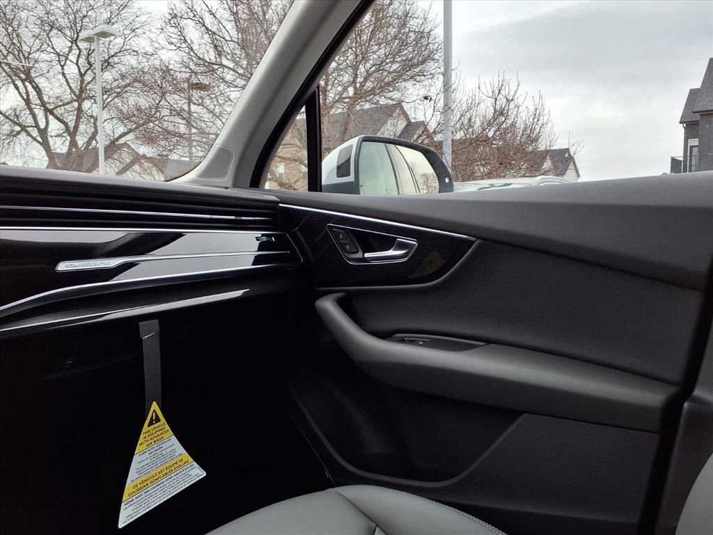 New 2026 Audi Q7 2.0T Premium image 24