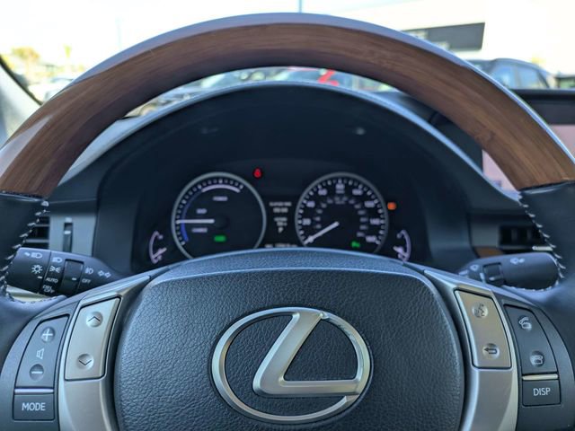 Used 2013 Lexus ES 300h w/ Luxury Pkg image 30