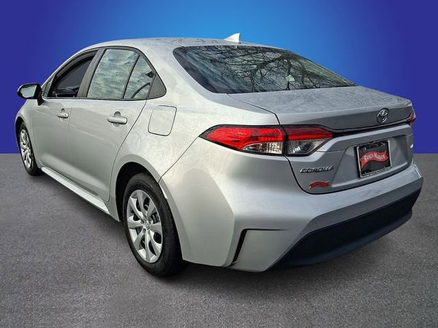 Used 2023 Toyota Corolla LE FWD image 6