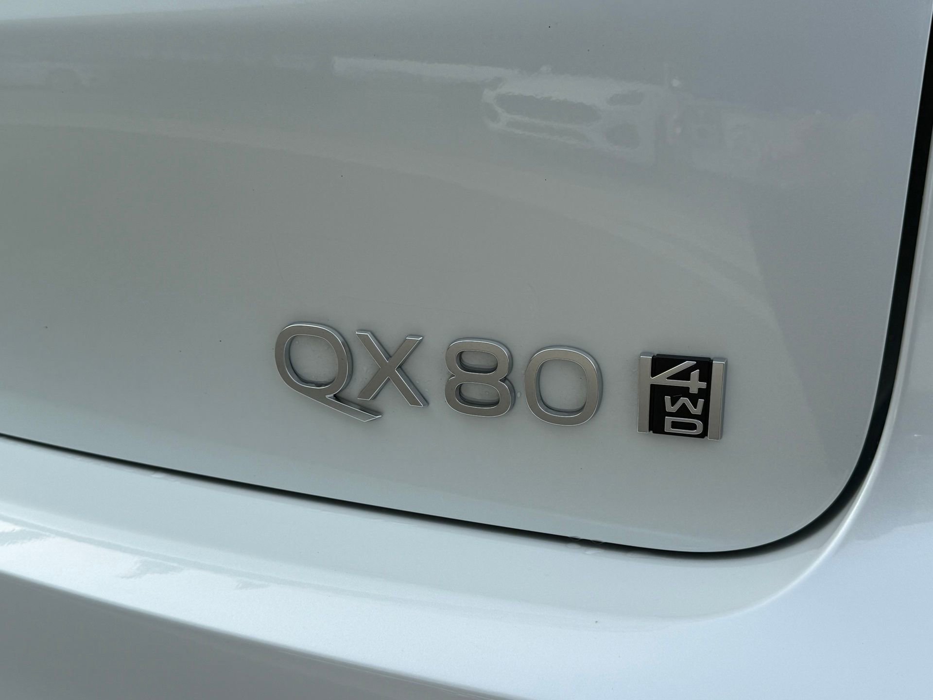 Used 2025 INFINITI QX80 Luxe image 15