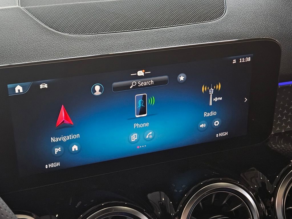 New 2026 Mercedes-Benz GLB 35 AMG 4MATIC image 20