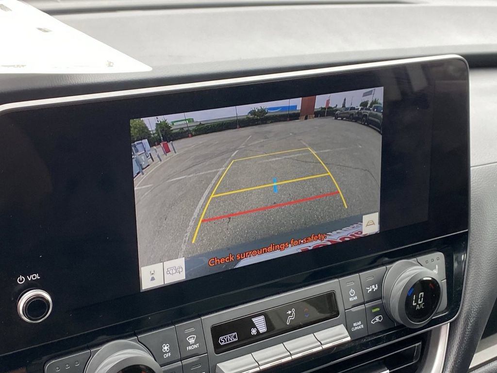 Certified 2025 Toyota Grand Highlander FWD image 29