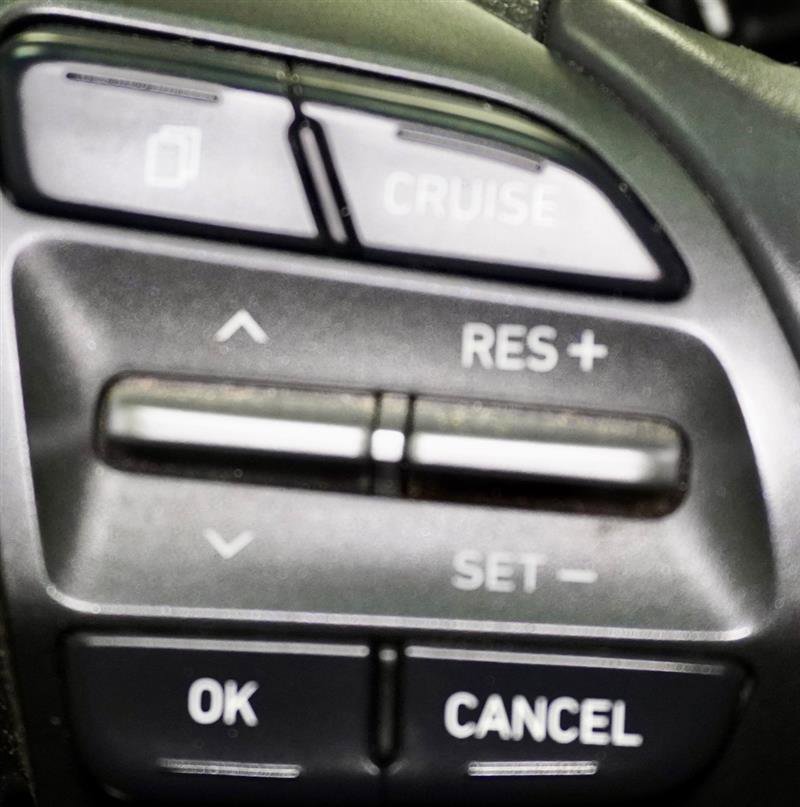 Used 2019 Hyundai Kona SEL image 30