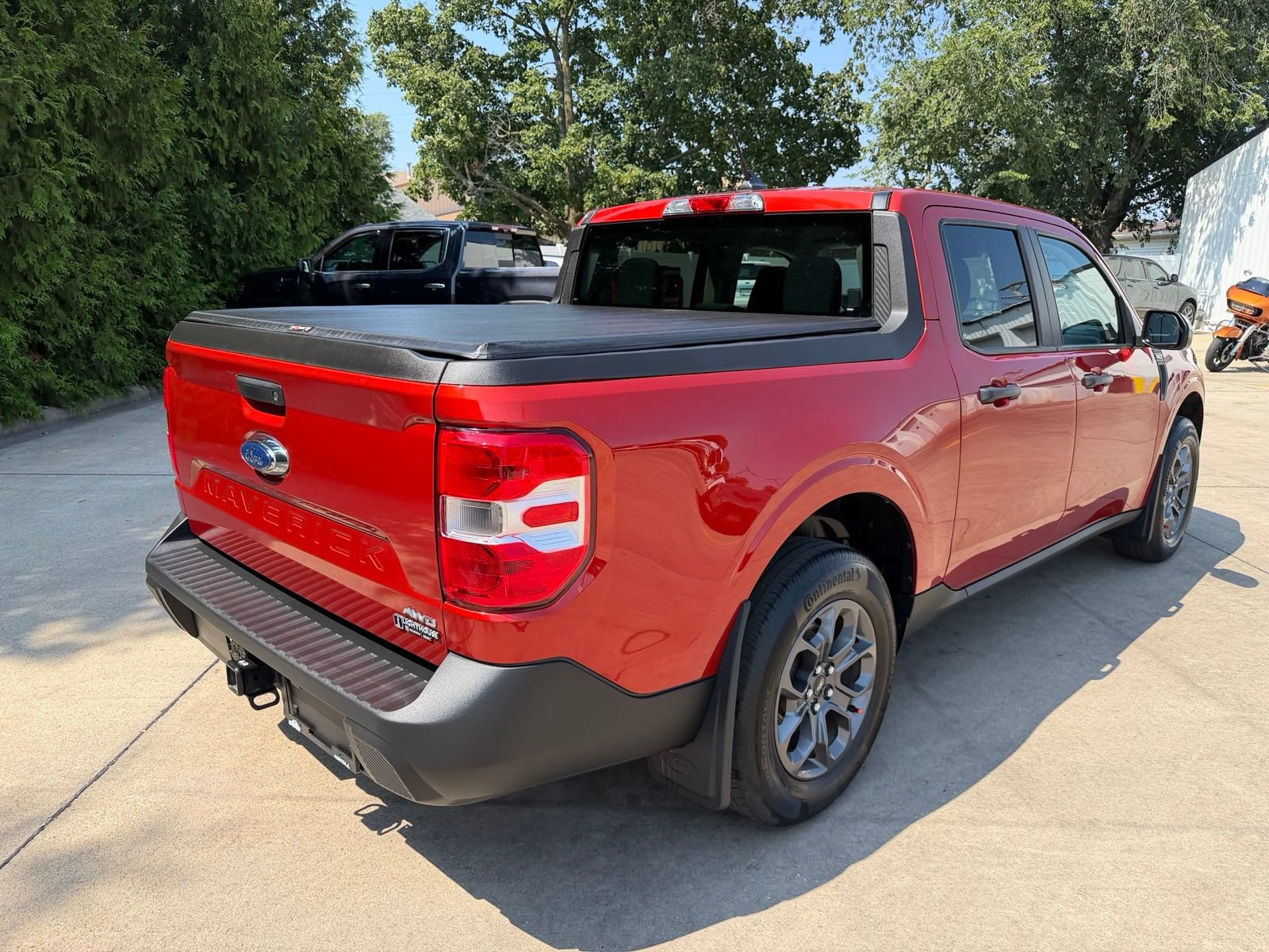 Used 2024 Ford Maverick XLT w/ XLT Luxury Package AWD/4WD image 8