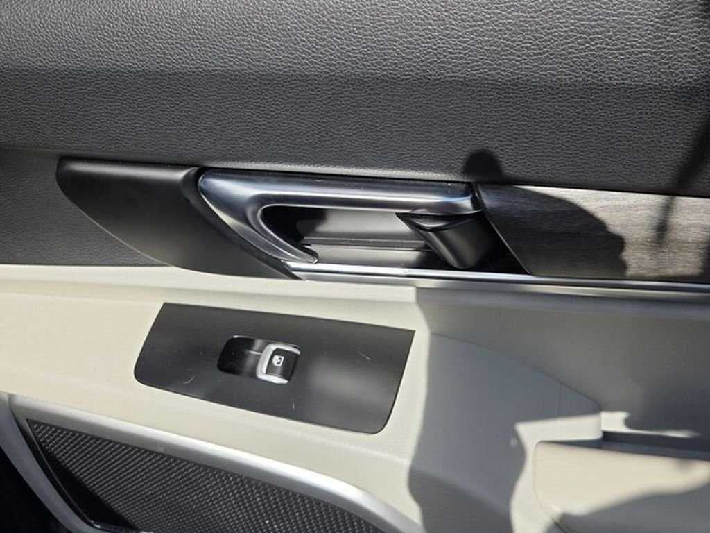 Used 2021 Kia Telluride EX w/ EX Premium Package FWD image 17