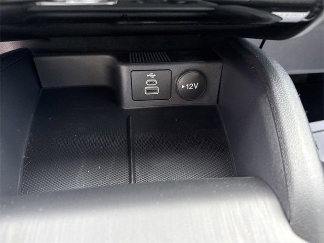 New 2026 Ford Escape ST-Line w/ Tech Pack #1 image 24