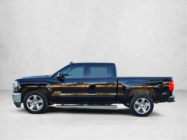 Used 2018 Chevrolet Silverado 1500 LT w/ Texas Edition image 9