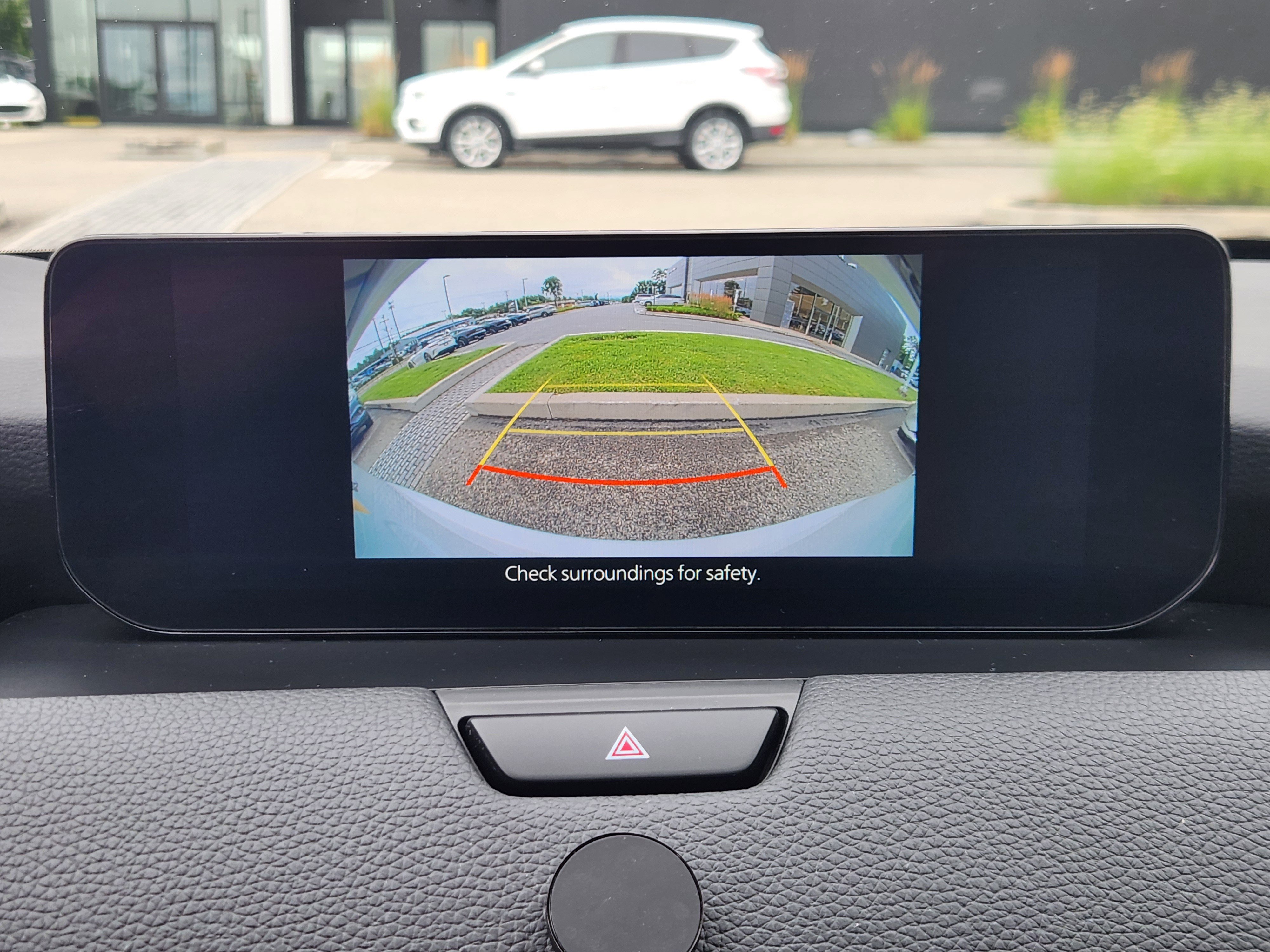 Certified 2024 MAZDA CX-90 Plug-In Hybrid w/ Preferred AWD/4WD image 13