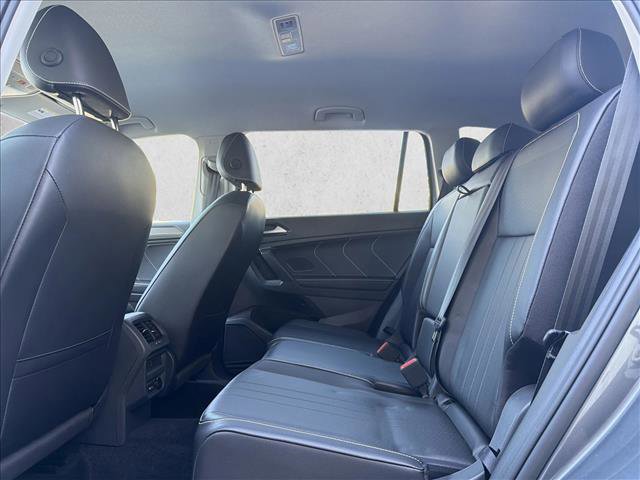 Used 2024 Volkswagen Tiguan SE image 22