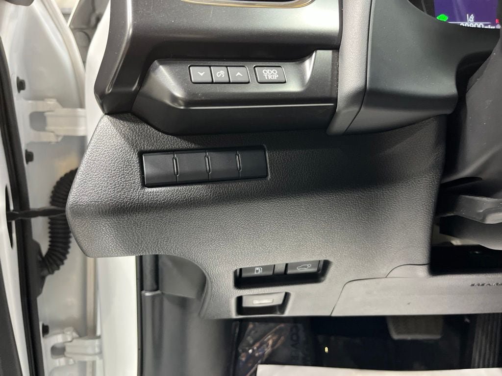 Used 2022 Lexus UX 250h w/ Premium Package AWD/4WD image 16