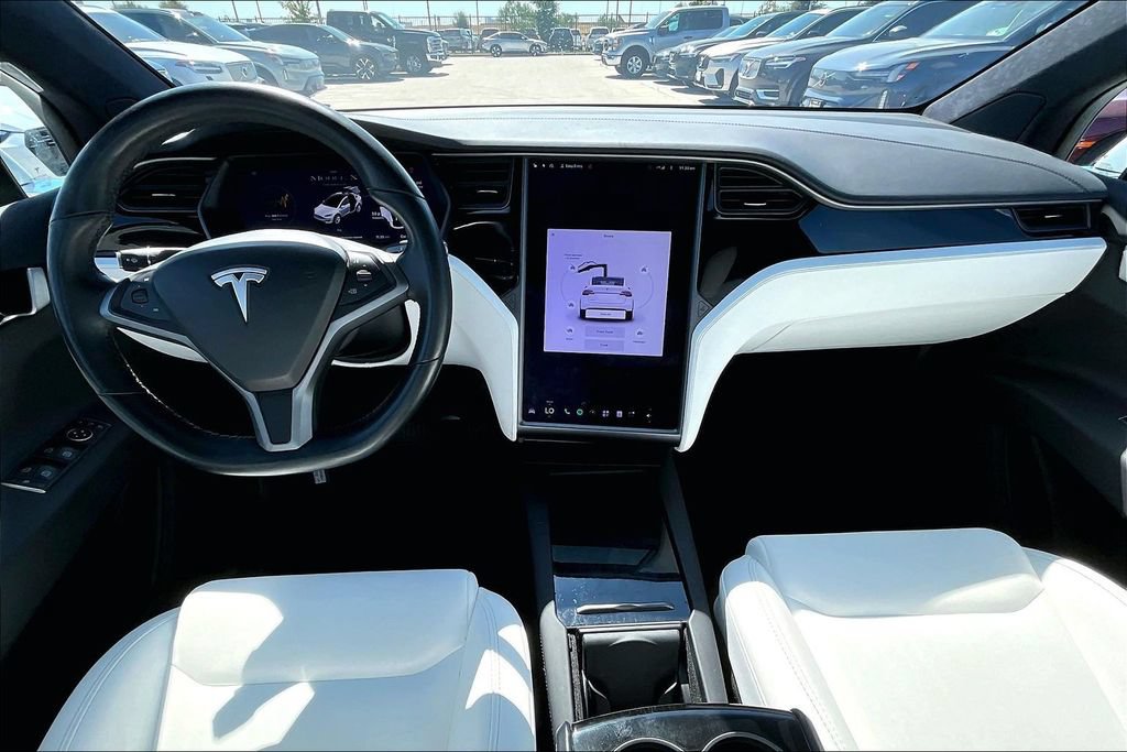 Used 2020 Tesla Model X Long Range AWD/4WD image 19