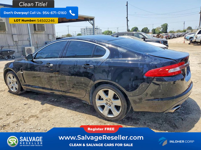 Used 2011 Jaguar XF RWD image 3