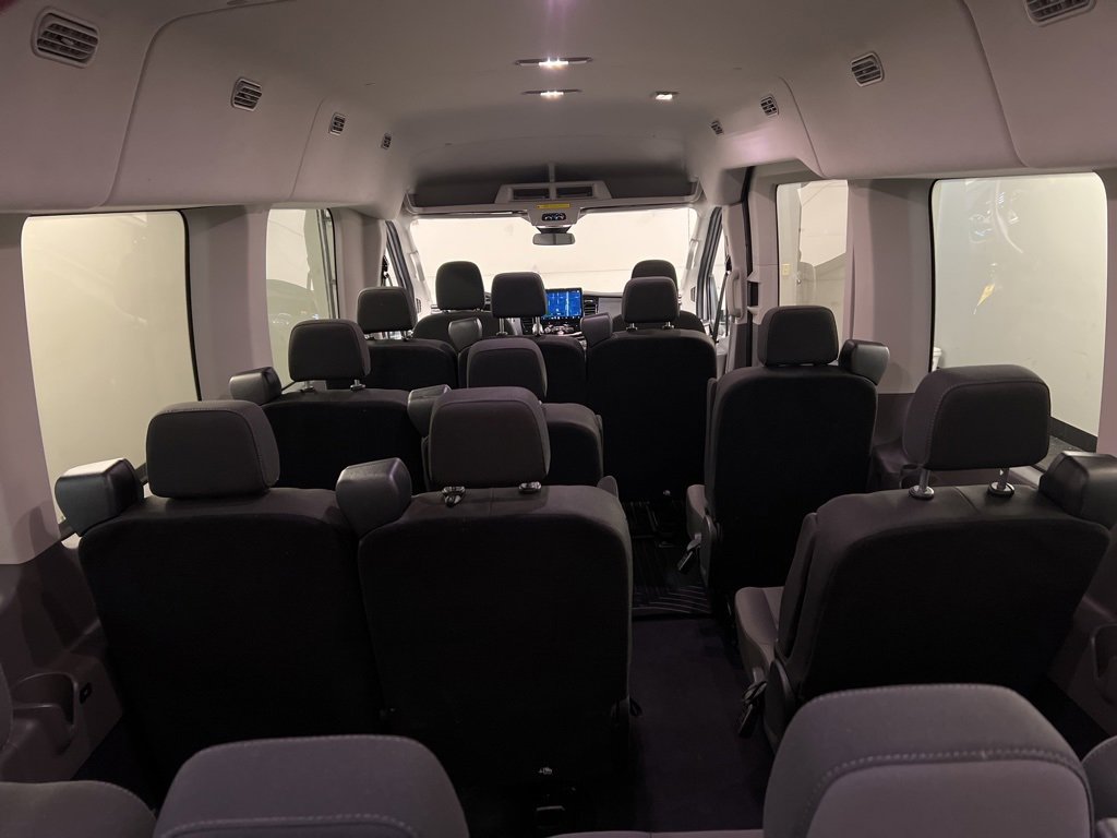 Used 2025 Ford Transit 350 XLT image 30