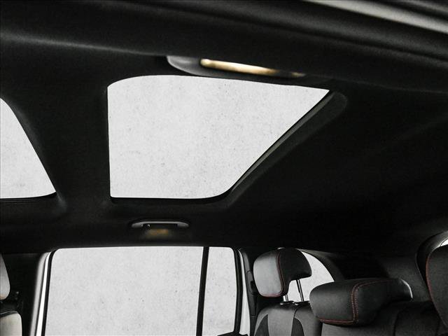 Used 2022 Mercedes-Benz GLB 250 4MATIC image 21