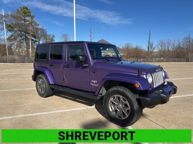 Used 2017 Jeep Wrangler Unlimited Sahara w/ Connectivity Group image 3