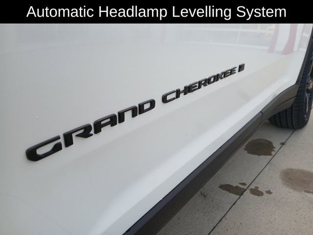 New 2025 Jeep Grand Cherokee Limited image 34