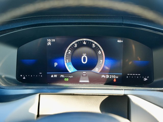 Used 2024 Volkswagen Taos SE image 19