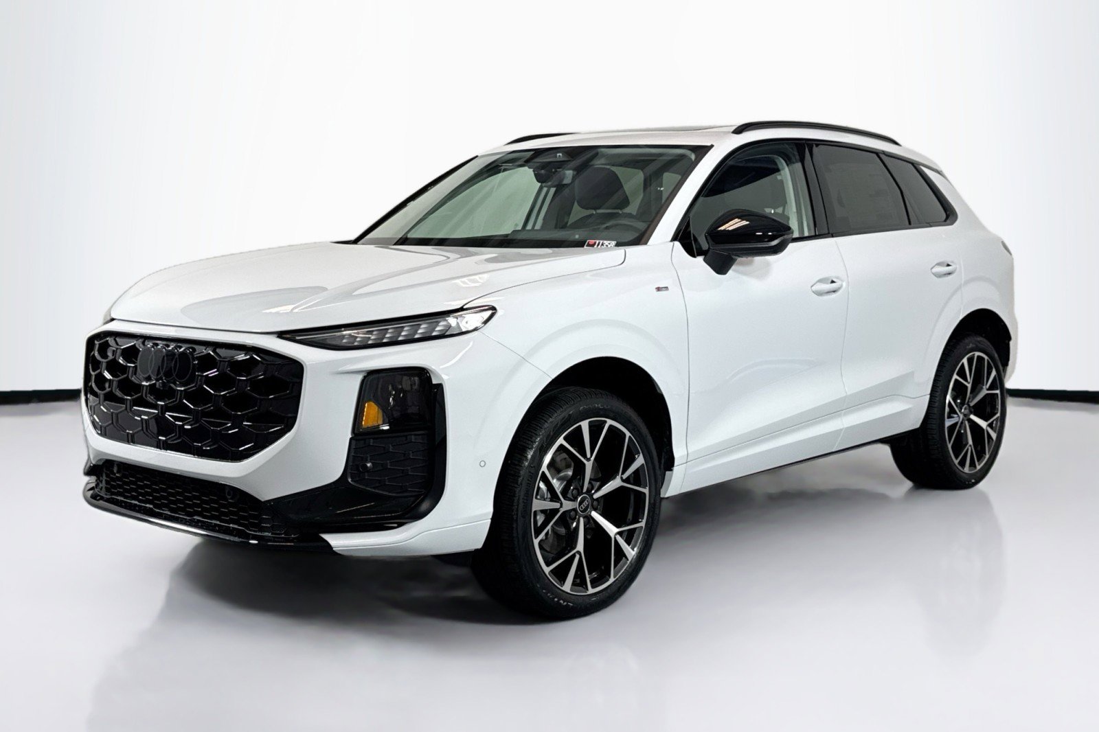 New 2026 Audi Q3 quattro 2.0T