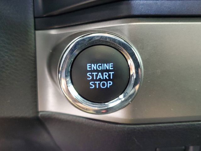 Used 2019 Toyota Tacoma Limited RWD image 29