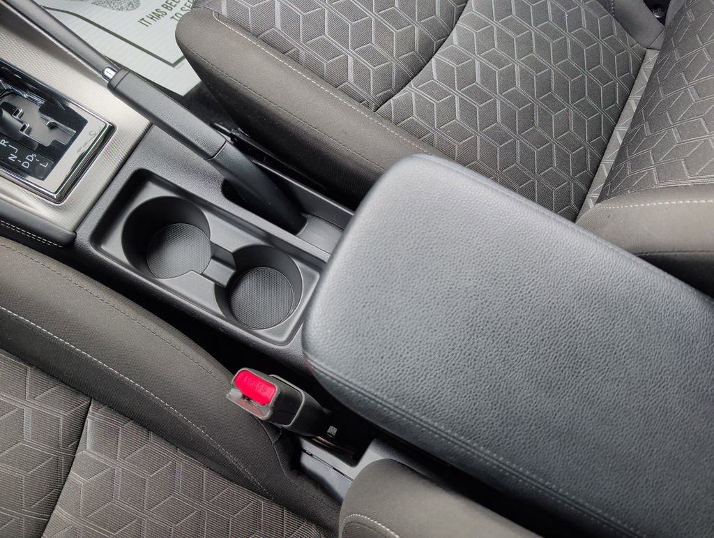 Used 2023 Mitsubishi Outlander Sport 2.0 ES image 17