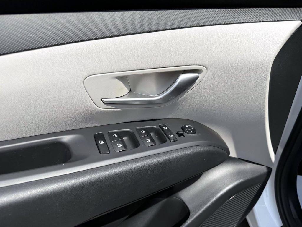 Certified 2024 Hyundai Tucson SE AWD/4WD image 15