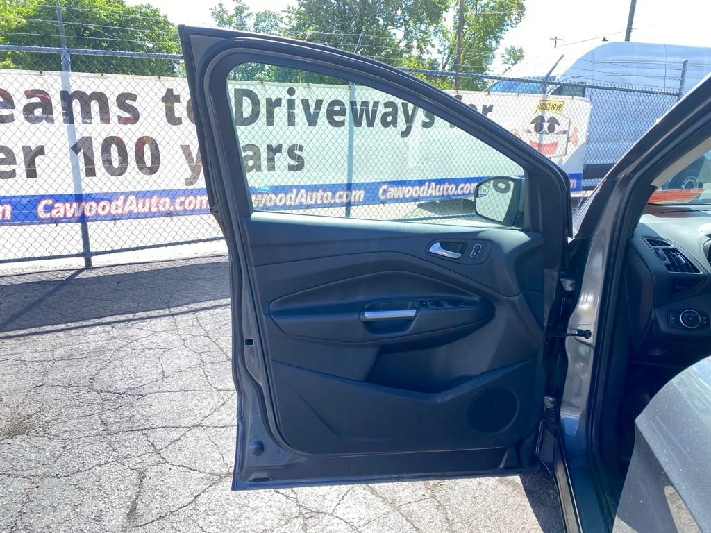 Used 2014 Ford Escape SE w/ Equipment Group 201A AWD/4WD image 12