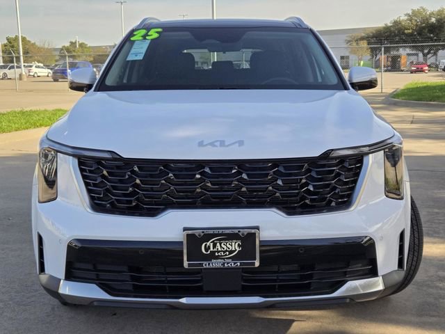 Certified 2025 Kia Sorento S w/ Panoramic Sunroof Package image 2