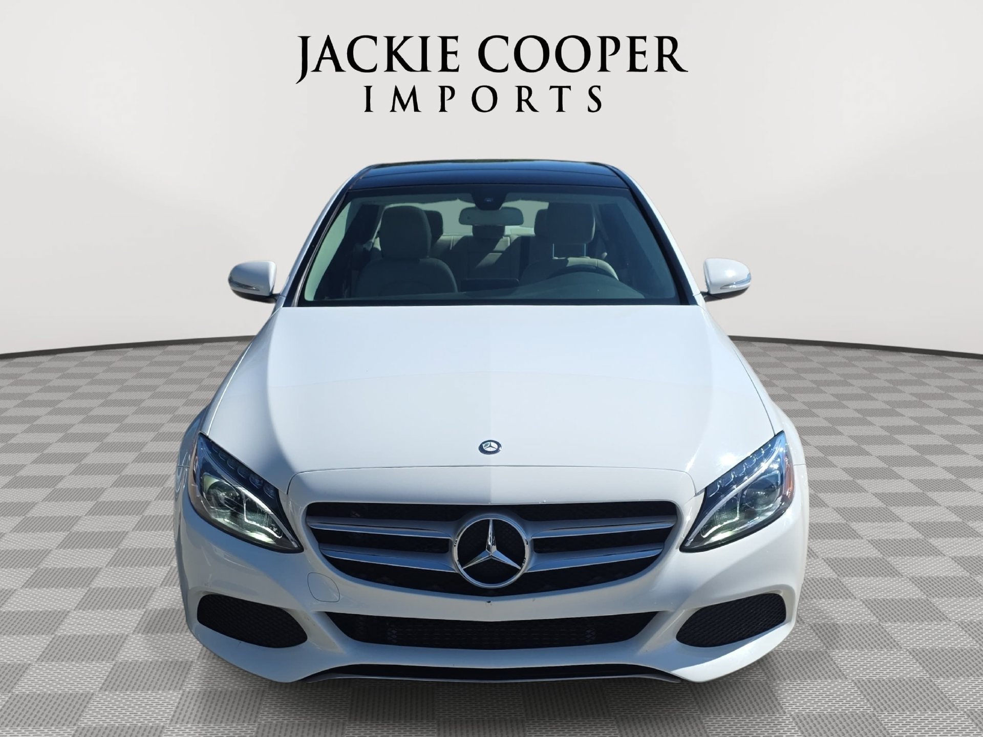 Used 2015 Mercedes-Benz C 300 Sedan image 2