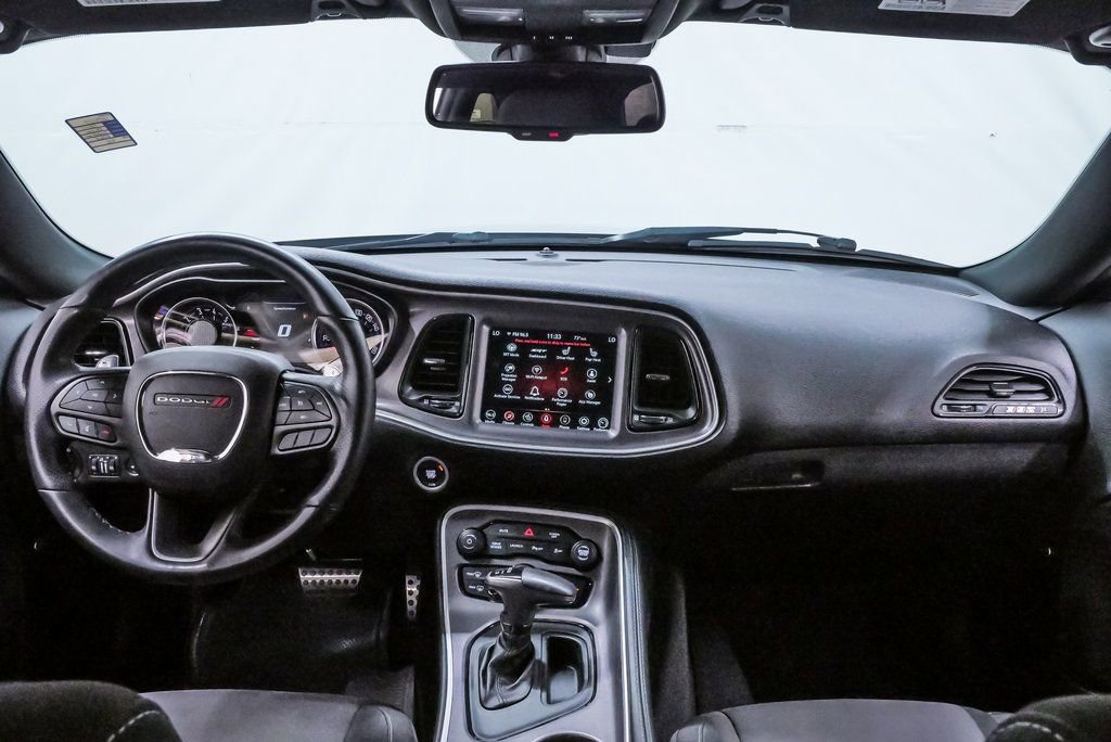 Used 2022 Dodge Challenger R/T Scat Pack RWD image 15