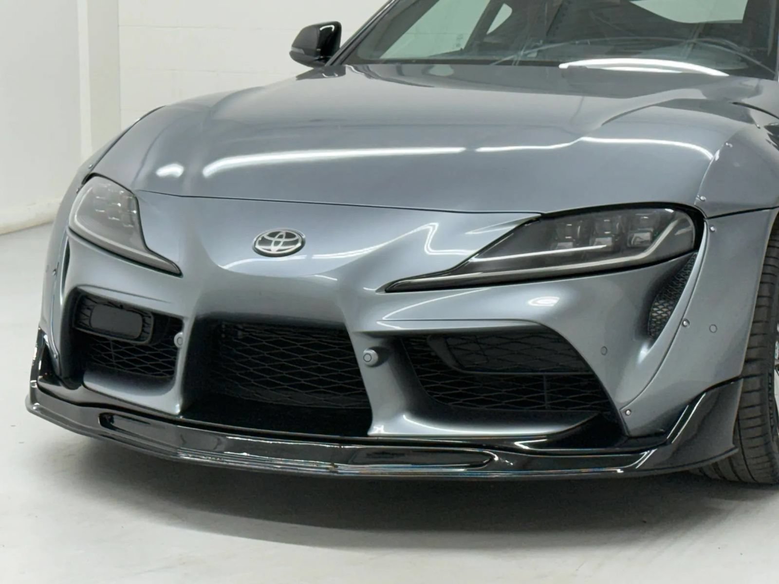 Used 2021 Toyota Supra w/ Safety & Technology Package RWD image 30